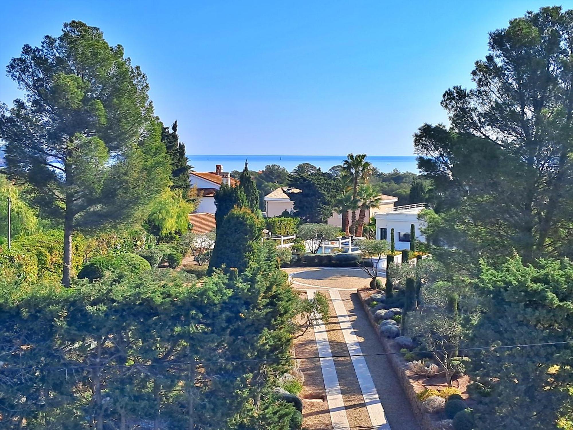 Le Semaphore, Les Plages A Pied Saint-Raphael  Ngoại thất bức ảnh